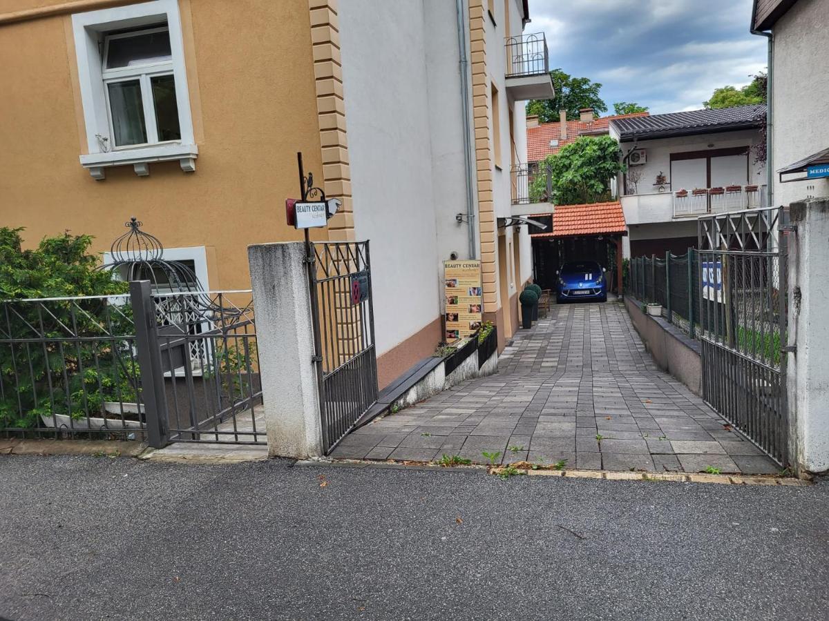 Apartman Buzanova Apartment Zagreb Exterior photo